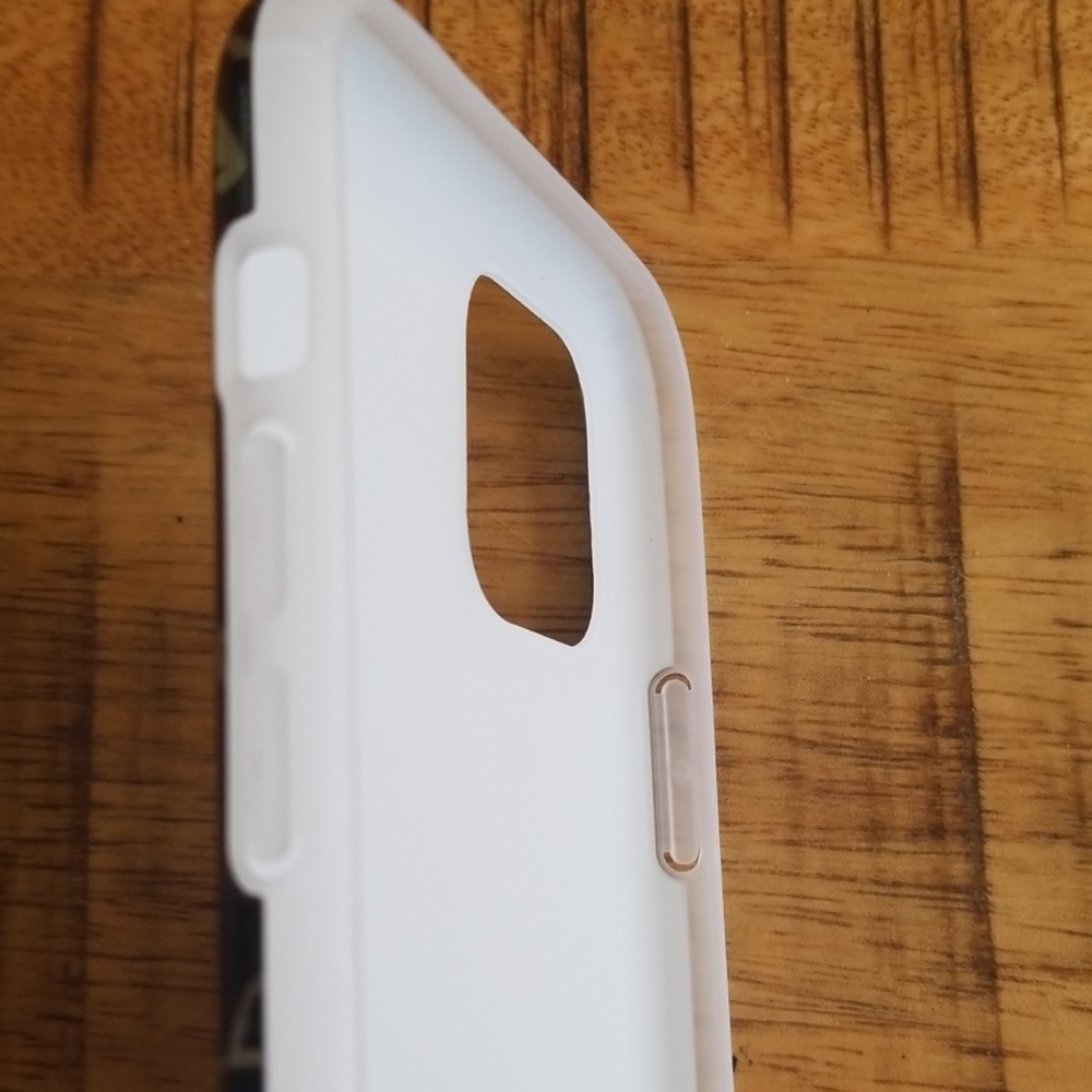 iPhone 11 Pro marble design - Picture 3 of 5